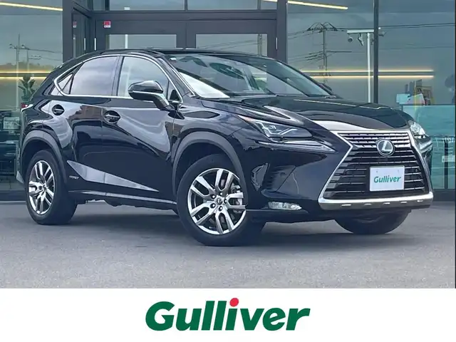 レクサス ＮＸ 300h バージョンL 東京都 2019(令1)年 5.9万km ブラック サンルーフ/純正ナビ/フルセグ/バックカメラ/ビルトインETC2.0/シートヒーター/ベンチレーションシート/パドルシフト/パワーテールゲート/3眼LEDヘッドライト/Lexus Safety System ＋/・プリクラッシュセーフティ/・レーントレーシングアシスト/・オートマチックハイビーム/・アダプティブハイビームシステム/・レーダークルーズコントロール/・ブラインドスポットモニター