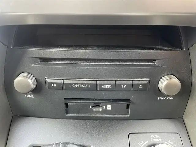 レクサス ＮＸ 300h バージョンL 東京都 2019(令1)年 5.9万km ブラック サンルーフ/純正ナビ/フルセグ/バックカメラ/ビルトインETC2.0/シートヒーター/ベンチレーションシート/パドルシフト/パワーテールゲート/3眼LEDヘッドライト/Lexus Safety System ＋/・プリクラッシュセーフティ/・レーントレーシングアシスト/・オートマチックハイビーム/・アダプティブハイビームシステム/・レーダークルーズコントロール/・ブラインドスポットモニター