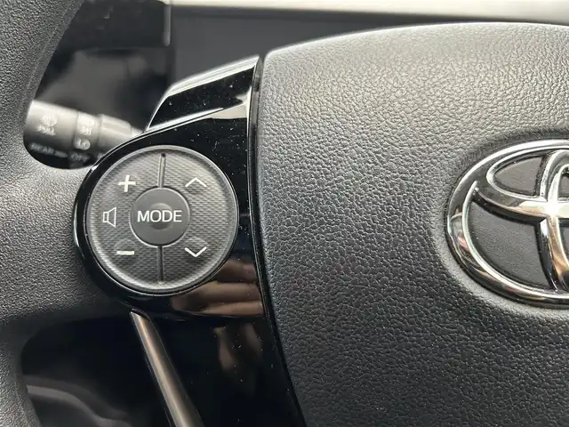 トヨタ アクア S 鹿児島県 2018(平30)年 6.5万km スーパーホワイトⅡ 社外SDナビ/（CD/Bluetooth/FM/AM）/ETC/エコドライブモード/EVドライブモード/純正ハロゲンヘッドライト/ヘッドライトレベライザー/電動格納ミラー/ステアリングリモコン/フロアマット/純正ドアバイザー