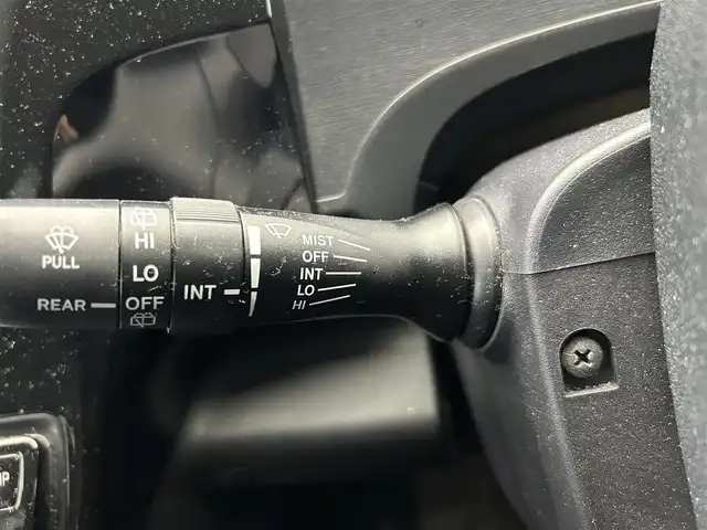 トヨタ アクア S 鹿児島県 2018(平30)年 6.5万km スーパーホワイトⅡ 社外SDナビ/（CD/Bluetooth/FM/AM）/ETC/エコドライブモード/EVドライブモード/純正ハロゲンヘッドライト/ヘッドライトレベライザー/電動格納ミラー/ステアリングリモコン/フロアマット/純正ドアバイザー