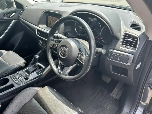 マツダ ＣＸ－５ XD Lパッケージ 静岡県 2016(平28)年 10.9万km メテオグレーマイカ 電動スライドガラスサンルーフ/BOSE　サウンドシステム/純正ナビ/・Bluetooth/・フルセグテレビ/・CD/DVD/・バックカメラ/ETC/クルーズコントロール/ブラインドスポットモニター/横滑り防止装置/誤発進抑制機能/レザーシート/・前席パワーシート/・前席シートヒーター/純正19インチアルミホイール/保証書/取説/スペアキー1本