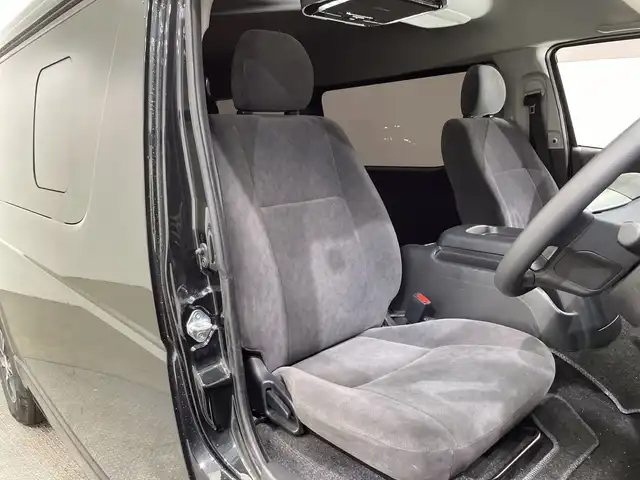 トヨタ ハイエース GL ロング 栃木県 2019(令1)年 3.4万km ブラックマイカ 4WD/11型アルパイン製ナビ(XF11Z)/(フルセグTV・Bluetooth・CD・DVD・USB・HDMI)/後席モニター/4列シート/トヨタセーフティセンス/ ・プリクラッシュセーフティ/ ・レーンキープアシスト/ ・オートハイビーム/片側パワースライドドア/バックカメラ/前後ドライブレコーダー/AC100V電源/LEDヘッドライト/オートライト/フロントフォグランプ/純正アルミホイール/純正フロアマット/スマートキー/スペアキー/保証書