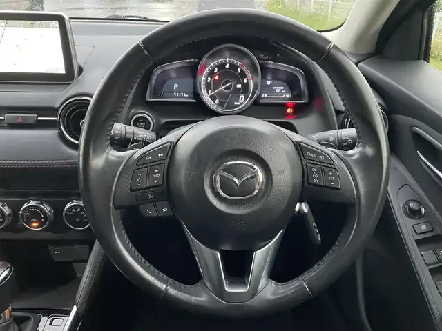 マツダ デミオ XD ツーリング 福岡県 2014(平26)年 7.2万km チタニウムフラッシュマイカ プッシュスタートボタン/スマートキー/ビルトインETC/Bluetoothオーディオ/純正アルミホイール/LEDヘッドライト/ヘッドアップディスプレイ