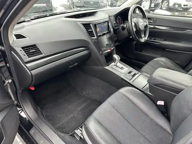 スバル レガシィ ツーリングワゴン 2．5i Bスポーツ アイサイトG 道北・旭川 2013(平25)年 10.5万km クリスタルブラックシリカ (株)IDOMが運営する【じしゃロン旭川店】の自社ローン対象車両になります。こちらは現金ご利用時の価格です。自社ローンご希望の方は別途その旨お申付け下さい。/　/・純正ナビ(CD/DVD/BT/SD/フルセグ)/・バックカメラ/・ETC/・アイサイト/・クルーズコントロール/・パドルシフト/・両席パワーシート/・電動格納ウィンカーミラー/・プッシュスタート/・スマートキー1個/・フォグランプ/・オートライト/・現車サマータイヤ 純正AW215/50R17