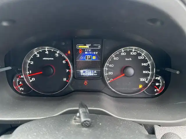 スバル レガシィ ツーリングワゴン 2．5i Bスポーツ アイサイトG 道北・旭川 2013(平25)年 10.5万km クリスタルブラックシリカ (株)IDOMが運営する【じしゃロン旭川店】の自社ローン対象車両になります。こちらは現金ご利用時の価格です。自社ローンご希望の方は別途その旨お申付け下さい。/　/・純正ナビ(CD/DVD/BT/SD/フルセグ)/・バックカメラ/・ETC/・アイサイト/・クルーズコントロール/・パドルシフト/・両席パワーシート/・電動格納ウィンカーミラー/・プッシュスタート/・スマートキー1個/・フォグランプ/・オートライト/・現車サマータイヤ 純正AW215/50R17