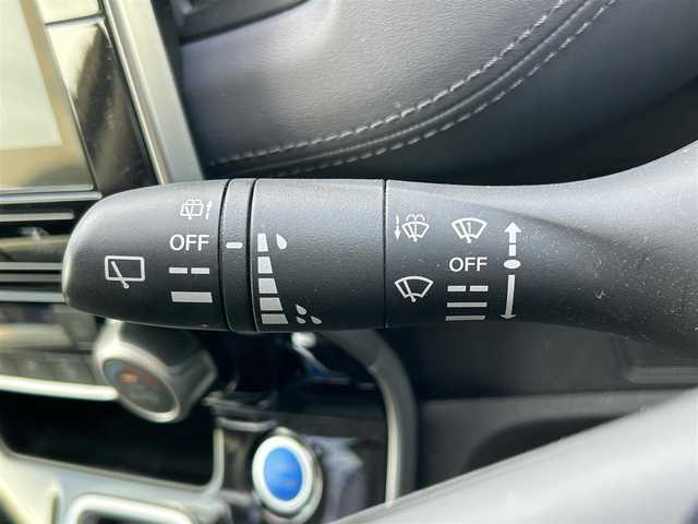 日産 セレナ e－パワー ハイウェイスター V 佐賀県 2020(令2)年 5.6万km カシミヤグレージュ 7人乗り/プロパイロット/エマージェンシーブレーキ/インテリジェントクルーズコントロール/インテリジェントパーキングアシスト/LDW/LDI/BSI/BSW/前後ソナー/純正10インチSDナビ/・全方位カメラ/・フルセグTV/BT/CD/DVD/純正フリップダウンモニター/純正ドライブレコーダー(DJ4-D)/ハンズフリー両側パワースライドドア/純正16インチAW/合皮シート/シートヒーター/ステアリングヒーター/LEDヘッドライト/オートライト/プッシュスタート/電動パーキングスイッチ/ETC/リアサンシェード/電動格納ミラー/ドアバイザー/ISOFIX/エアバックW/サイド/カーテン
