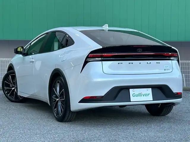 トヨタ プリウス G 千葉県 2025(令7)年 0.3万km プラチナホワイトパールマイカ 純正ディスプレイオーディオ/フルセグ /バックカメラ/ドライブレコーダー/プリクラッシュセーフティ/レーダークルーズコントロール/LEDヘッドライト/オートライト/オートハイビーム/前席シートヒーター/ドライブモードセレクト