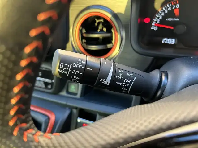 ホンダ Ｎ ＯＮＥ RS 埼玉県 2022(令4)年 0.8万km プレミアムイエローパールⅡ ワンオーナー/ホンダ純正8インチナビオーディオ/(AM/FM/BT/DVD/CD/SD)/フルセグテレビ/ナビ連動ドライブレコーダー前後/バックカメラ/ホンダセンシング/・衝突軽減ブレーキ/・歩行者事故低減ステアリング/・路外逸脱抑制機能/・先行車発信お知らせ機能/・標識認識機能/アダプティブクルーズコントロール/ビルトインETC2.0/電子制御パーキングブレーキ/オートマチックブレーキホールド/パーキングセンサーシステム/後方コーナーセンサー/オートライト/オートマチックハイビーム/プッシュスタート/ステアリングスイッチ/フォグランプ/無限フロアマット/無限ドアバイザー/車両/ナビ/ドライブレコーダー/ETC取扱説明書/保証書