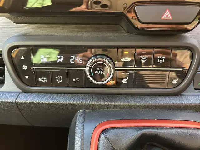 ホンダ Ｎ ＯＮＥ RS 埼玉県 2022(令4)年 0.8万km プレミアムイエローパールⅡ ワンオーナー/ホンダ純正8インチナビオーディオ/(AM/FM/BT/DVD/CD/SD)/フルセグテレビ/ナビ連動ドライブレコーダー前後/バックカメラ/ホンダセンシング/・衝突軽減ブレーキ/・歩行者事故低減ステアリング/・路外逸脱抑制機能/・先行車発信お知らせ機能/・標識認識機能/アダプティブクルーズコントロール/ビルトインETC2.0/電子制御パーキングブレーキ/オートマチックブレーキホールド/パーキングセンサーシステム/後方コーナーセンサー/オートライト/オートマチックハイビーム/プッシュスタート/ステアリングスイッチ/フォグランプ/無限フロアマット/無限ドアバイザー/車両/ナビ/ドライブレコーダー/ETC取扱説明書/保証書
