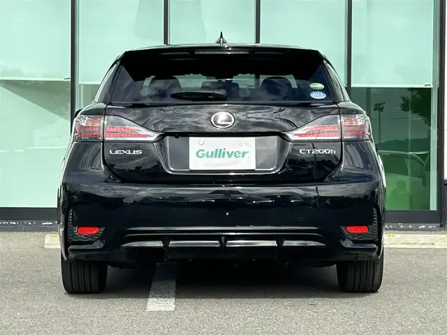 レクサス ＣＴ 200h Fスポーツ Xライン 和歌山県 2015(平27)年 7.9万km ブラック 純正7インチナビ/バックカメラ/クルーズコントロール/コーナーセンサー/ビルトインETC/シートヒーター/パドルシフト/ステリモ/パワーシート/ハーフレザーシート/LEDヘッドライト/フォグランプ/純正アルミ