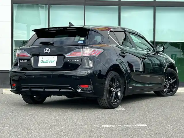 レクサス ＣＴ 200h Fスポーツ Xライン 和歌山県 2015(平27)年 7.9万km ブラック 純正7インチナビ/バックカメラ/クルーズコントロール/コーナーセンサー/ビルトインETC/シートヒーター/パドルシフト/ステリモ/パワーシート/ハーフレザーシート/LEDヘッドライト/フォグランプ/純正アルミ