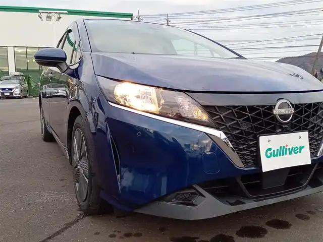 日産 ノート X 福井県 2021(令3)年 3.6万km オーロラフレアブルーパール 純正SDナビ/（フルセグTV/Bluetooth/CD/FM/AM)/ステアリングリモコン/オートホールドブレーキ/標識検知機能/レーンキープアシスト/エマージェンシーブレーキ/オートライト/純正フロアマット/ETC/電動格納ミラー/コーナーセンサー前後