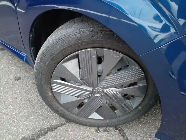 日産 ノート X 福井県 2021(令3)年 3.6万km オーロラフレアブルーパール 純正SDナビ/（フルセグTV/Bluetooth/CD/FM/AM)/ステアリングリモコン/オートホールドブレーキ/標識検知機能/レーンキープアシスト/エマージェンシーブレーキ/オートライト/純正フロアマット/ETC/電動格納ミラー/コーナーセンサー前後