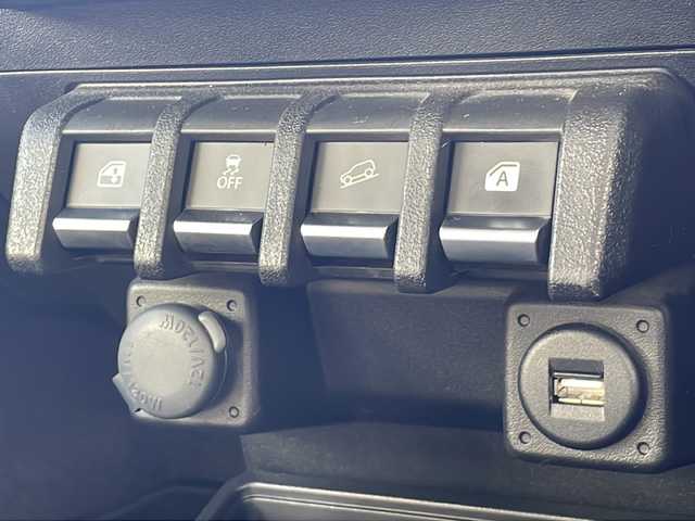 スズキ ジムニー XC 静岡県 2021(令3)年 4.2万km ジャングルグリーン /ディスプレイオーディオ//CD DVD Bluetooth//シートヒーター//セーフティサポート//レーンキープアシスト//純正16インチAW//LEDヘッドライト//スマートキー//ETC