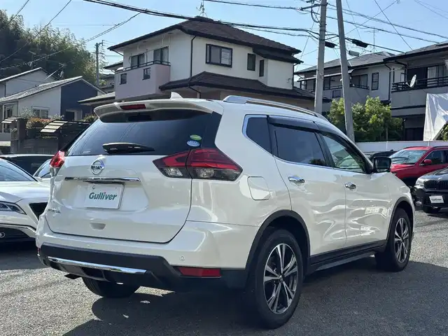 日産 エクストレイル 20Xi エクストリーマーX 熊本県 2018(平30)年 3.7万km ブリリアントホワイトパール 4WD/プロパイロット/ルーフレール/純正ナビ（MM518D-L）/【フルセグTV/CD/DVD/BD/Bluetooth/ラジオ】/アラウンドビューモニター/デジタルインナーミラー/パワーバックドア/エマージェンシーブレーキ/車線逸脱警報/後側方車両検知警報/クロストラフィック/前後ソナー/コーナリングスタビリティアシスト/アクティブエンジンブレーキ/アイドリングストップ/横滑り防止機能/ダウンヒルアシスト/ドライブレコーダー/カプロンシート/純正18インチAW/ETC/オートライト/LEDヘッドライト/フォグランプ/純正フロアマット/純正ドアバイザー/革巻きステアリング/ステアリングスイッチ/保証書/取扱説明書