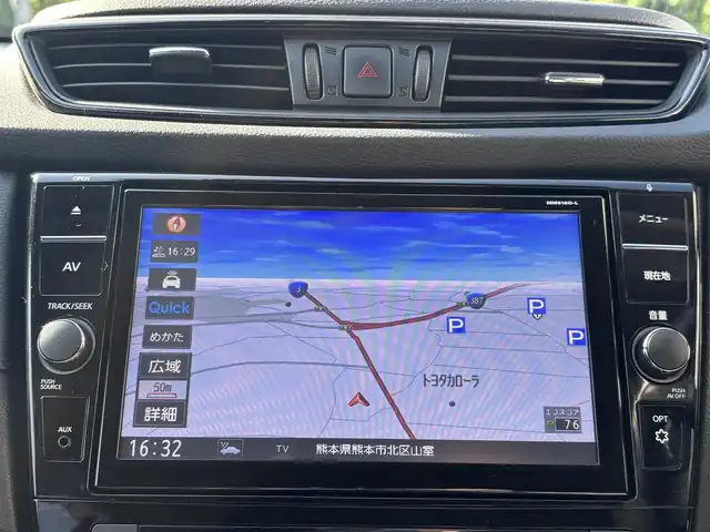 日産 エクストレイル 20Xi エクストリーマーX 熊本県 2018(平30)年 3.7万km ブリリアントホワイトパール 4WD/プロパイロット/ルーフレール/純正ナビ（MM518D-L）/【フルセグTV/CD/DVD/BD/Bluetooth/ラジオ】/アラウンドビューモニター/デジタルインナーミラー/パワーバックドア/エマージェンシーブレーキ/車線逸脱警報/後側方車両検知警報/クロストラフィック/前後ソナー/コーナリングスタビリティアシスト/アクティブエンジンブレーキ/アイドリングストップ/横滑り防止機能/ダウンヒルアシスト/ドライブレコーダー/カプロンシート/純正18インチAW/ETC/オートライト/LEDヘッドライト/フォグランプ/純正フロアマット/純正ドアバイザー/革巻きステアリング/ステアリングスイッチ/保証書/取扱説明書