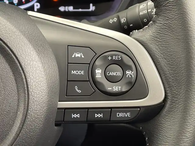 トヨタ ライズ Z 栃木県 2023(令5)年 0.4万km シャイニングホワイトパール 9インチディスプレイオーディオ/（Bluetooth/USB/AppleCarplay/Android）/バックモニター/スマートアシスト/ETC/シートヒーター/モデリスタフルエアロ/ミラー型ドライブレコーダー/電動格納ミラー/LEDヘッドライト/フォグランプ/横滑り防止装置/プッシュスタート/スマートキー/純正アルミホイール/純正フロアマット/ドアバイザー