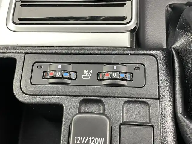 トヨタ ランドクルーザー プラド TX Lパッケージ マットブラED 宮城県 2022(令4)年 3.8万km ブラック 純正９型ナビ/黒革シート/シートヒーター／ベンチレーション/アダプティブクルーズコントロール/前後クリアランスソナー/ルーフレール/専用１８インチＡＷ/フルセグＴＶ/バックモニター/ビルトインETC/Ｂｌｕｅｔｏｏｔｈオーディオ/前席パワーシート/LEDヘッドランプ/フォグランプ/禁煙車