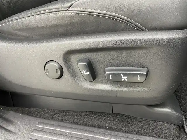 トヨタ ランドクルーザー プラド TX Lパッケージ マットブラED 宮城県 2022(令4)年 3.8万km ブラック 純正９型ナビ/黒革シート/シートヒーター／ベンチレーション/アダプティブクルーズコントロール/前後クリアランスソナー/ルーフレール/専用１８インチＡＷ/フルセグＴＶ/バックモニター/ビルトインETC/Ｂｌｕｅｔｏｏｔｈオーディオ/前席パワーシート/LEDヘッドランプ/フォグランプ/禁煙車