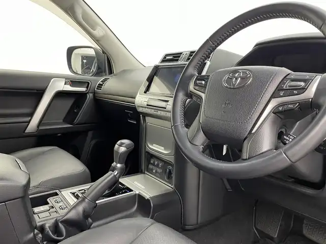 トヨタ ランドクルーザー プラド TX Lパッケージ マットブラED 宮城県 2022(令4)年 3.8万km ブラック 純正９型ナビ/黒革シート/シートヒーター／ベンチレーション/アダプティブクルーズコントロール/前後クリアランスソナー/ルーフレール/専用１８インチＡＷ/フルセグＴＶ/バックモニター/ビルトインETC/Ｂｌｕｅｔｏｏｔｈオーディオ/前席パワーシート/LEDヘッドランプ/フォグランプ/禁煙車