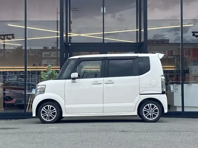 ホンダ Ｎ ＢＯＸ カスタム G Lパッケージ 福岡県 2016(平28)年 8.4万km プレミアムホワイトパールⅡ 社外ナビ/バックカメラ/フルセグ/片側パワースライド/ETC/オートライト/シートカバー