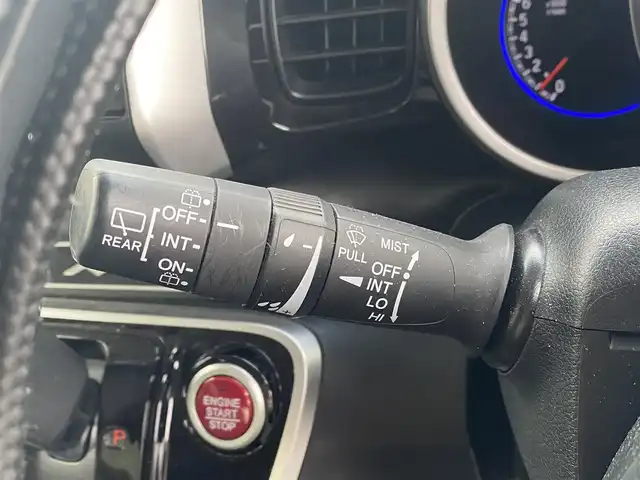 ホンダ Ｎ ＢＯＸ カスタム G Lパッケージ 福岡県 2016(平28)年 8.4万km プレミアムホワイトパールⅡ 社外ナビ/バックカメラ/フルセグ/片側パワースライド/ETC/オートライト/シートカバー