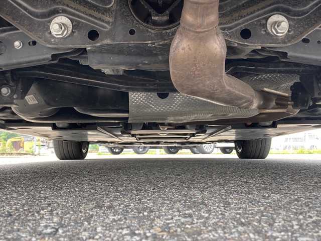 トヨタ プリウス S ツーリングセレ ブラックED 富山県 2021(令3)年 2.5万km ホワイトパールクリスタルシャイン 4WD/純正ナビ/Bluetooth/Miracast/衝突被害軽減ブレーキ/レーダークルーズコントロール/レーンキープアシスト/クリアランスソナー/シートヒーター/ETC2.0/バックモニター