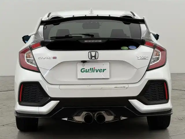 ホンダ シビック ハッチバック ホンダセンシング 福岡県 2018(平30)年 8.4万km ホワイトオーキッドパール 社外ディスプレイオーディオ／バックカメラ　/デジタルルームミラー　/ビルトインＥＴＣ　/前後ドラレコ　/アダプティブクルコン　/衝突軽減ブレーキ　/レーンキープ　/シートヒーター　/純正１８インチＡＷ　/リアスポイラー　/ＬＥＤヘッドライト