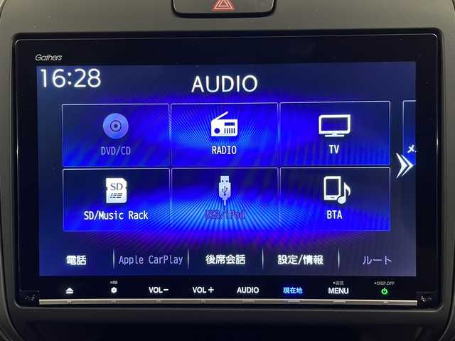 ホンダ フリード ハイブリット モデューロX ホンダセンシング 熊本県 2019(平31)年 2.3万km プレミアムスパークルブラックパール 純正ナビ（ラジオ、フルセグ、BT、CD、DVD、SD）/純正フリップダウン/ETC/ドライブレコーダー/レーダークルーズコントロール/ステアリングリモコン/両側パワスラ/バックカメラ/レーンキープ/横滑り防止/オートライト/リアサンシェード/フロアマット/ドアバイザー/プッシュスタート/スマートキー