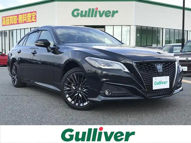 トヨタ クラウン ハイブリッド S スポーツスタイル 鳥取県 2020(令2)年 3万km プレシャスブラックパール 純正8インチディスプレイオーディオ/（ナビ/フルセグ/DVD/CD/BT/Miracast）/パノラミックビューモニター/トヨタセーフティセンス/レーダークルーズコントロール/レーンキープアシスト/前後クリアランスソナー/インテリジェントパーキングアシスト/ブラインドスポットモニター/ヘッドアップディスプレイ/ハーフレザーシート/前席パワーシート/前席シートヒーター/ステアリングヒーター/ETC2.0/LEDヘットライト/純正18インチアルミホイール/プッシュエンジンスタート/フロアマット・ドアバイザー