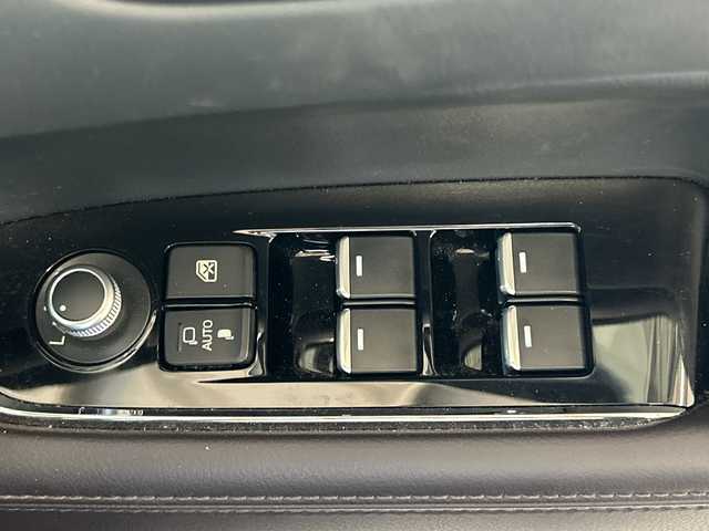 マツダ ＣＸ－８ XD プロアクティブ Sパッケージ 和歌山県 2020(令2)年 5.6万km ジェットブラックマイカ 純正ナビ/フルセグTV/Bluetooth/CD/DVD/AUX/USB/全周囲カメラ/ETC/衝突軽減カメラ/レーンキープアシスト/BSM（ブラインドスポットモニター）/レーダークルーズコントロール/HUD（ヘッドアップディスプレイ）/パワーバックドア/革巻きステアリング/ステアリングヒーター/ステアリングスイッチ/レザーシート/運転席パワーシート/前席シートヒーター/前席シートベンチレーション/LEDヘッドライト/フォグランプ/オートライト/純正19インチAW/スペアタイヤ/ルーフレール/プッシュスタート/スマートキー/スペアキー