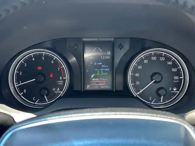 トヨタ ハリアー S 茨城県 2022(令4)年 1.9万km ブラック 純正マルチメディア/・Bluetooth接続/・CDチェンジャー/・USB入力端子/バックガイドモニター/トヨタセーフティセンス/レーダークルーズコントロール/ビルトインETC/LEDオートマチックハイビーム/パドルシフト/純正１７インチアルミホイール/純正フロアマット/レーントレーシングアシスト/アダプティブハイビームシステム