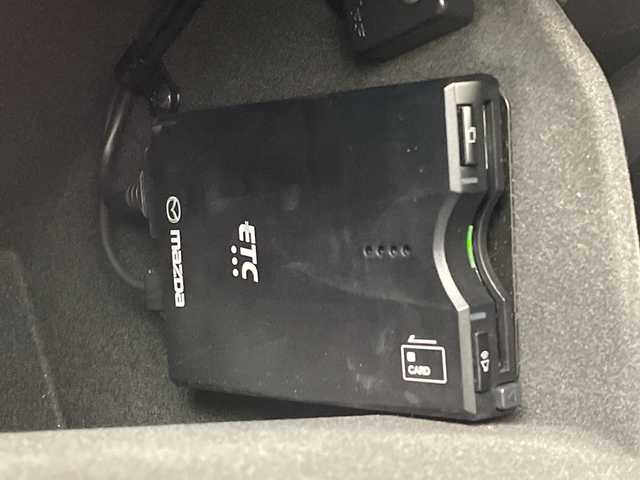 マツダ ＣＸ－５ 25T エクスクルーシブモード 岐阜県 2019(令1)年 3.2万km スノーフレイクホワイトパールマイカ 純正ナビ/CD/DVD/Bluetooth/ワンセグTV/３６０°ビューモニター/BOSEプレミアムサウンド/衝突軽減ブレーキ/ブラインドスポットモニター/パーキングセンサー/オートマチックハイビーム/レーダークルーズコントロール/パワーリアゲート/ステアリングヒーター/シートヒーター/シートベンチレーション/パワーシート/レザーシート/メモリーシート/ドライブレコーダー/ETC/電動パーキングブレーキ/ブレーキホールド/革巻きステアリング/ステアリングリモコン/オートLEDヘッドライト/MTモード付/電動格納ミラー/スマートキー/プッシュスタート/純正フロアマット/純正19インチアルミホイール