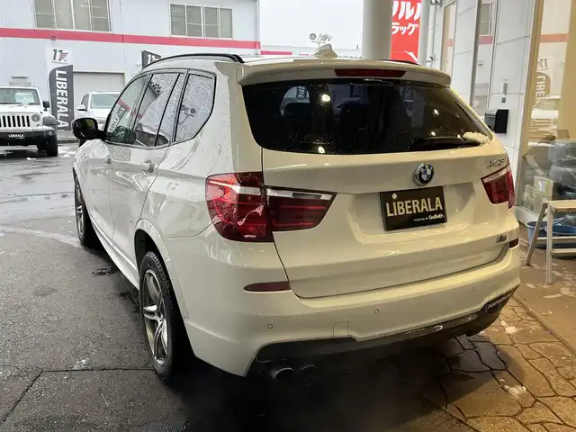 ＢＭＷ Ｘ３ xDrive35i Mスポーツ 山形県 2011(平23)年 7.8万km アルピンホワイトⅢ 4WD/パノラマSR/クルーズコントロール/純正HDDナビ/CD/DVD/AUX/USB/ETC/スピードリミッター/ダウンヒルアシストコントロール/MTモード付きAT/パドルシフト/シートヒーター D/N席/パワーシートD/N席/メモリー機能付きパワーシートD席/スペアキー1本