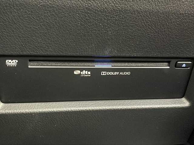 トヨタ グランエース G 岐阜県 2020(令2)年 1.5万km ホワイトパールクリスタルシャイン 純正ナビ/　AM/FM/CD/BT/USB/フルセグ/ACP/AA/純正フリップダウンモニター/全周囲カメラ/デジタルインナーミラー/両側パワースライドドア/1・2列目シートヒーター・パワーシート/2列目オットマン/レザーシート/前後ドラレコ/純正ビルトインETC2.0/トヨタセーフティセンス/・プリクラッシュセーフティ/・リアクロストラフィックアラート（FCTA）/・ブラインドスポットモニター/・レーンディパーチャーアラート（LDA）/・レーダークルーズコントロール/・オートマチックハイビーム（AHB）/・ロードサインアシスト（RSA）/純正サイドバイザー/純正AW