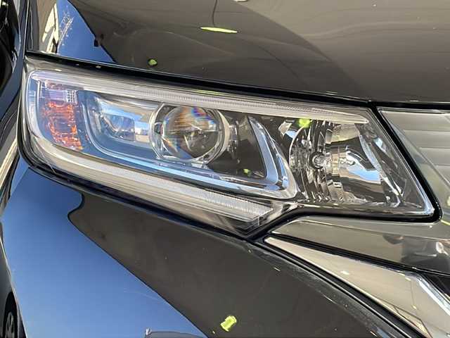 ホンダ フリード ハイブリット G ホンダセンシング 京都府 2019(令1)年 3.4万km プレミアムスパークルブラックパール 純正SDナビ/  GathersVXM-194VFi/AM/FM/CD/DVD/Bluetooth/AUX/iPod/フルセグTV/　(走行視聴不可)/バックカメラ/USB入力端子/オートエアコン/両側電動スライドドア/レーダークルーズコントロール/ホンダセンシング/誤発進抑制機能/歩行者事故低減ステアリング/車線維持支援システム/路外逸脱抑制機能/先行車発進お知らせ機能/標識認識機能/LEDヘッドライト/ビルトインETC/ウィンカーミラー/ウォークスルー/3列シート/社外フロアマット/センターテーブル/Cパッケージ/ロールサンシェード/プラズマクラスター/コンフォートビューパッケージ/ヒーテッドドアミラー/熱線入りフロントウィンド/盗難防止装置/オートライト/Wエアバッグ/ECON/電動格納ミラー/取扱説明書/保証書