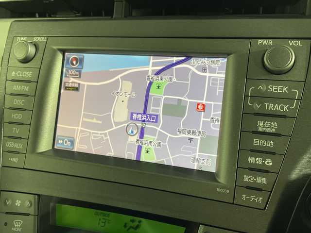 トヨタ プリウス G ツーリングセレクション 福岡県 2012(平24)年 8.8万km ホワイトパールクリスタルシャイン 純正HDDナビ/・CD/DVD/USB/フルセグTV/・バックモニター/ETC/クルーズコントロール/プッシュスタート/スマートキー/ハーフレザーシート/純正17インチアルミホイール/純正フロアマット