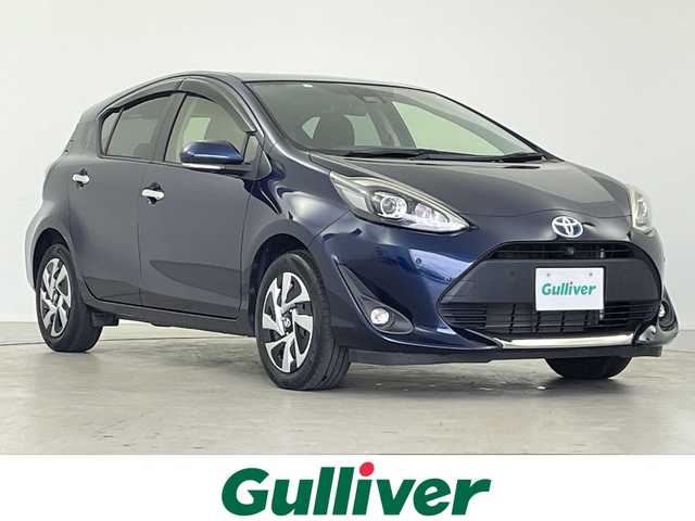 トヨタ アクア S スタイルブラック 岐阜県 2021(令3)年 4.9万km ダークブルーマイカ 純正7インチナビ/　(AM/FM/CD/DVD/Bluetooth/フルセグTV)/パノラミックビューモニター/トヨタセーフティセンス/プリクラッシュセーフティ/レーンディパーチャーアラート/オートマチックハイビーム/コーナーセンサー/パーキングサポートブレーキ/LEDヘッドライト/フォグランプ/スマートキー/スペアキー/電格ミラー/純正フロアマット