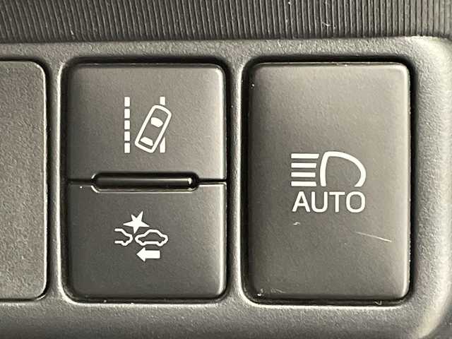 トヨタ アクア S スタイルブラック 岐阜県 2021(令3)年 4.9万km ダークブルーマイカ 純正7インチナビ/　(AM/FM/CD/DVD/Bluetooth/フルセグTV)/パノラミックビューモニター/トヨタセーフティセンス/プリクラッシュセーフティ/レーンディパーチャーアラート/オートマチックハイビーム/コーナーセンサー/パーキングサポートブレーキ/LEDヘッドライト/フォグランプ/スマートキー/スペアキー/電格ミラー/純正フロアマット