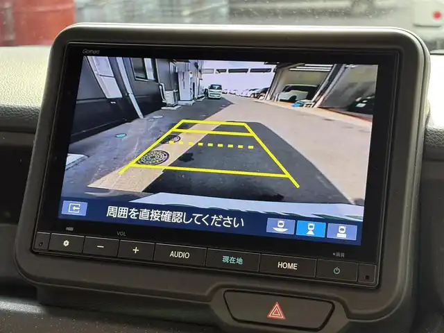 ホンダ Ｎ ＢＯＸ カスタム ターボ コーディネートS 滋賀県 2024(令6)年 0.9万km グレーⅡ 純正8型ナビ/（BT/フルセグTV/USB）/ホンダセンシング/・衝突軽減ブレーキ（CMBS）/・先行車発進お知らせ機能/・歩行者事故低減ステアリング/・路外逸脱抑制機能/・標識認識機能/・渋滞追従機能付アダプティブクルーズコントロール（ACC）/・車線維持支援システム（LKAS）/・誤発進抑制機能/・後方誤発進抑制機能/・近距離衝突軽減ブレーキ/・急アクセル抑制機能/・パーキングセンサーシステム/・オートハイビーム/バックカメラ/ビルトインETC/両側パワースライドドア/前席シートヒーター/パドルシフト/電動パーキングブレーキ/LEDヘッドライト/純正フロアマット/純正15インチAW
