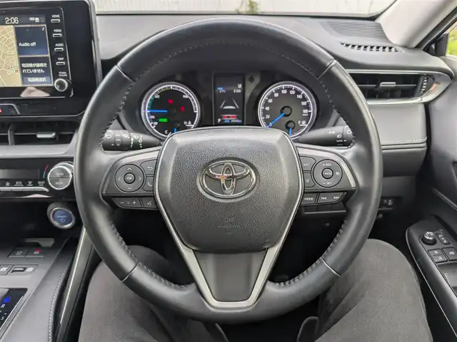トヨタ ハリアー ハイブリッド S 埼玉県 2021(令3)年 3.9万km ブラック ワンオーナー/トヨタセーフティセンス/純正ディスプレイオーディオ（ナビ機能あり）/追従機能付　クルーズコントロール/レーンアシスト/ETC2.0/ドライブレコーダー(2カメラ/ZDR016)/バックカメラ/コーナーセンサー/バックセンサー/Bluetoothオーディオ/スマートキー×2