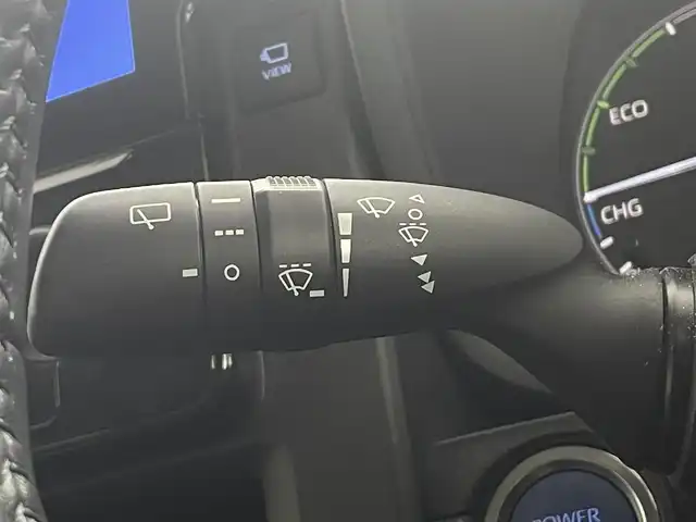 トヨタ シエンタ ハイブリッド G 埼玉県 2023(令5)年 1.8万km アーバンカーキ 純正１０．５型ナビ　両側電動スライドドア　全方位カメラ　シートヒーター　ＢＳＭ　ＬＥＤヘッドライト　ＥＴＣ２．０　追従走行　フルセグＴＶ　ウォークスルー　衝突被害軽減　オートハイビーム　ステアリングヒーター