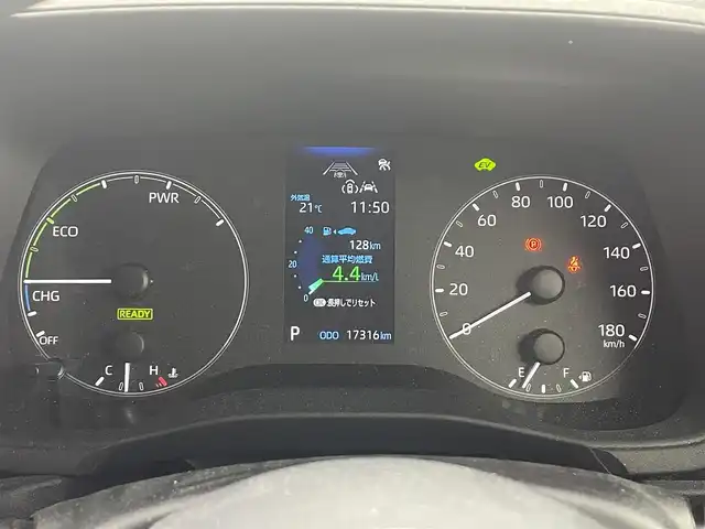 トヨタ シエンタ ハイブリッド G 埼玉県 2023(令5)年 1.8万km アーバンカーキ 純正１０．５型ナビ　両側電動スライドドア　全方位カメラ　シートヒーター　ＢＳＭ　ＬＥＤヘッドライト　ＥＴＣ２．０　追従走行　フルセグＴＶ　ウォークスルー　衝突被害軽減　オートハイビーム　ステアリングヒーター