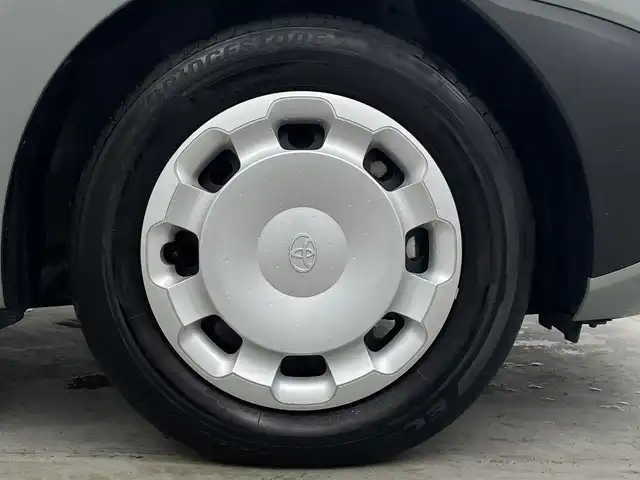 トヨタ シエンタ ハイブリッド G 埼玉県 2023(令5)年 1.8万km アーバンカーキ 純正１０．５型ナビ　両側電動スライドドア　全方位カメラ　シートヒーター　ＢＳＭ　ＬＥＤヘッドライト　ＥＴＣ２．０　追従走行　フルセグＴＶ　ウォークスルー　衝突被害軽減　オートハイビーム　ステアリングヒーター