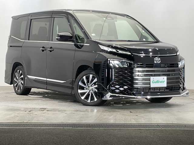 トヨタ ヴォクシー S－Z 栃木県 2022(令4)年 2.3万km アティチュードブラックマイカ モデリスタエアロ/純正10.5インチナビ/(フルセグTV・Bluetooth・CD・DVD・USB)/バックカメラ/前後ドライブレコーダー/トヨタセーフティセンス/ ・プリクラッシュセーフティ/ ・レーンキープアシスト/ ・オートハイビーム/ ・オートクルーズコントロール/前後コーナーセンサー/ブラインドスポットモニター/両側パワースライドドア/ビルトインETC2.0/ハーフレザーシート/前席シートヒーター/LEDヘッドライト/オートライト/電動パーキングブレーキ/オートホールド/スマートキー