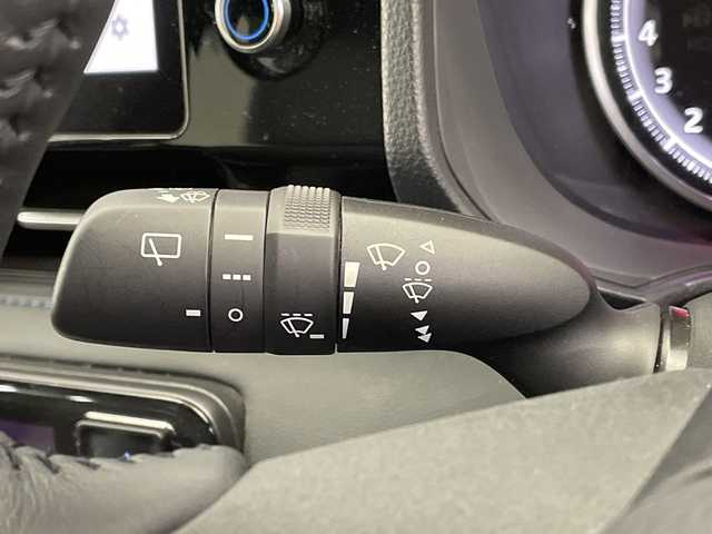 トヨタ ヴォクシー S－Z 栃木県 2022(令4)年 2.3万km アティチュードブラックマイカ モデリスタエアロ/純正10.5インチナビ/(フルセグTV・Bluetooth・CD・DVD・USB)/バックカメラ/前後ドライブレコーダー/トヨタセーフティセンス/ ・プリクラッシュセーフティ/ ・レーンキープアシスト/ ・オートハイビーム/ ・オートクルーズコントロール/前後コーナーセンサー/ブラインドスポットモニター/両側パワースライドドア/ビルトインETC2.0/ハーフレザーシート/前席シートヒーター/LEDヘッドライト/オートライト/電動パーキングブレーキ/オートホールド/スマートキー