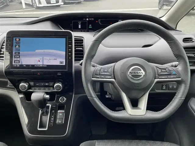 日産 セレナ ハイウェイスター V 島根県 2021(令3)年 7.3万km ブリリアントホワイトパール プロパイロット /純正10インチナビ/CD/DVD/Blu-ray/DTV/Bluetooth/アラウンドビューモニター/デジタルインナーミラー /両側パワースライドドア /LEDオートライト/オートハイビーム/コーナーセンサー/BSM/ステアリングスイッチ/後席エアコン/スマートキー/スペアキー /プッシュスタート /ドライブレコーダー/ビルトインETC/フロアマット