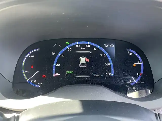 トヨタ ヤリスクロス ハイブリッド Z 愛知県 2020(令2)年 5.5万km ホワイトパールクリスタルシャイン トヨタセーフティセンス　/レーダークルーズコントロール/純正18インチアルミホイール/ナビ　/フルセグＴＶ　/バックカメラ　/ビルトインＥＴＣ　/シートヒーター　/運転席パワーシート　/パワーバックドア　/プッシュスタート　/スマートキー