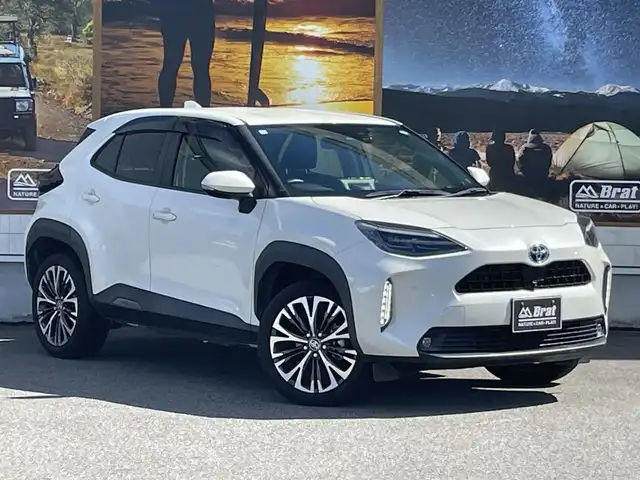 トヨタ ヤリスクロス ハイブリッド Z 愛知県 2020(令2)年 5.5万km ホワイトパールクリスタルシャイン トヨタセーフティセンス　/レーダークルーズコントロール/純正18インチアルミホイール/ナビ　/フルセグＴＶ　/バックカメラ　/ビルトインＥＴＣ　/シートヒーター　/運転席パワーシート　/パワーバックドア　/プッシュスタート　/スマートキー