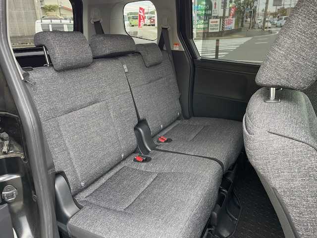 トヨタ シエンタ ハイブリッド Z 神奈川県 2024(令6)年 0.8万km ブラック ワンオーナー/純正１０型ディスプレィオーディオナビ＆フルセグ/・BluetoothAudio/USB/・AppleCarPlay＆AndroidAuto/アラウンドビューモニター/ブラインドスポットモニター/純正ＬＥＤヘッドライト/両側パワースライドドア/ドライブレコーダー/リアサーキューレーター/セーフティセンス/（衝突回避支援パッケージ）/・プリクラッシュセーフティ/・レーンディパーチャーアラート/・レーダークルーズコントロール/・レーントレーンシングアシスト/・アダプティブハイビームアシスト/・発進遅れ告知機能/プッシュエンジンスタート/スマートキー/保証書＆取説/ドアバイザー/ETC